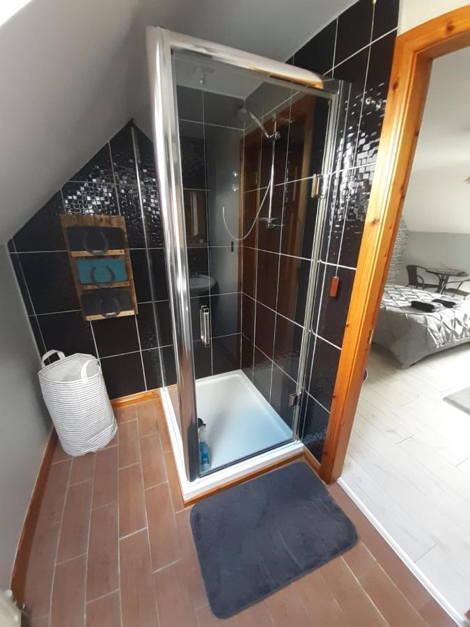 Evaron House Stranocum Bagian luar foto